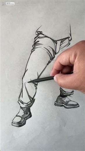 How to Draw Smooth Denim Texture with Charcoal ✍️👖 #satisfyingart