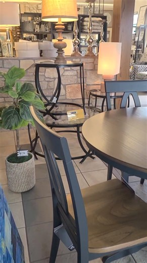 Open Saturday 10-4:30! Sunday 11-2! | Savvy Home Consignments Decor & Furnishings Shops