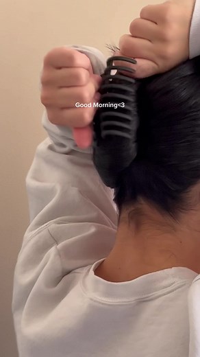 This song is so cute❤️ #morningroutine #skincareroutine #thatgirlroutine #thatgirl #minivlog #vlog #selfcare #bloomsupps #bloomsnutrition