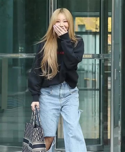 Jessi's 'Girl Like Me' MV Unveiled – Listen Now!