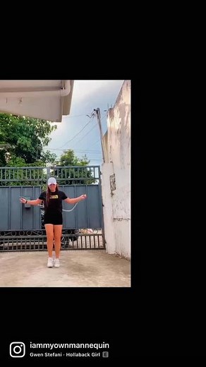 #Hollabackjumpsequence #duet and collab with @erka #jumpropeph #footwork #dancerope #footwork #jumptothebeat #mnnqn