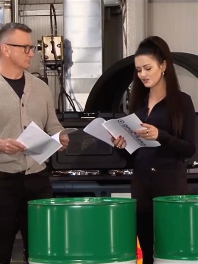Czy przejazd Eurotunelem można traktować jako pauzę? Materiał pochodzi z 1183 odcinka Na Osi. @inesskaaneta #eurotunel #kierowcazawodowy #pracakierowcy