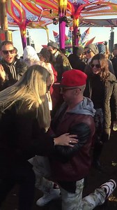 267K views · 7K reactions | Pedido de noivado ao som de Astrix! Tem melhor? =D Vídeo: Roberto dos Anjos | TRIBE - SP | Raves BR | Facebook