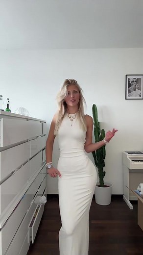 Maxi Dress Magic: Elena’s Perfect White Look