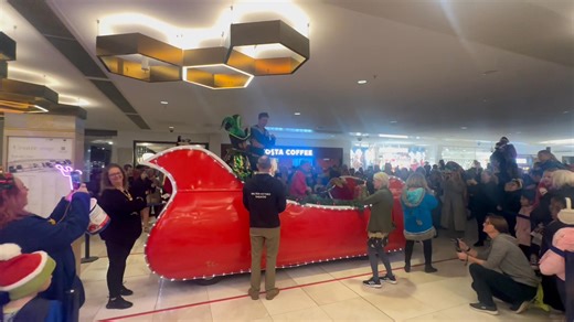 31K views · 307 reactions | LIVE FROM CENTRE MK - The cast from Peter Pan Panto this year have arrived ! | MKFM | Facebook