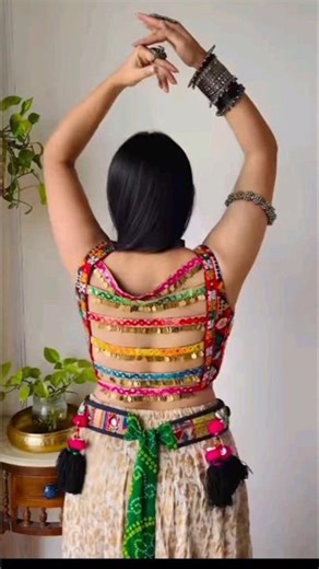 ✨️💃Simple Yet Elegant Blouse Designs For Daily Wear #handknotted #fashion #blousepiece #appliquework