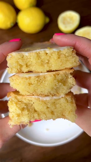 🍋LEMON BROWNIES🍋 Comment “recipe” and I’ll send it your way! These aren’t cakey lemon bars or wannabe blondies—they’re true lemon brownies with a soft, chewy bite and bold citrus flavor 🤩 When I set out to create the perfect lemon brownie, I took my beloved lemon cookie recipe and adjusted the fat content, added an extra egg yolk, and changed the leavening agents to create the ideal brownie texture! You’re going to love it! 💛 https://thefirstyearblog.com/lemon-brownies/ | The First Year