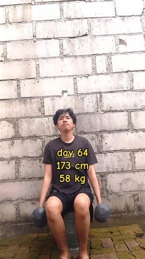 day 64 sementara di rumah dulu kalau nanti ada waktu ke gym lagi. #workout #ectomorph #tbc