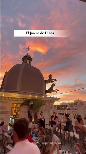 If you can only choose 3 rooftop bars to visit in Madrid, these are the ones! 📍 360 Rooftop Bar 📍