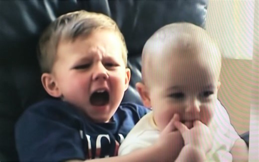 2007年上传，点击播放8.8亿次