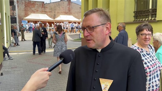 100-ksiadz proboszcz