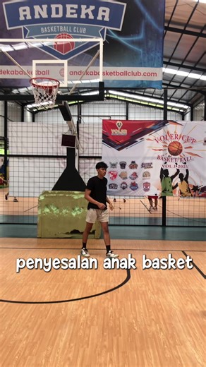 POV: Layup Kosong yang Memalukan di Basket