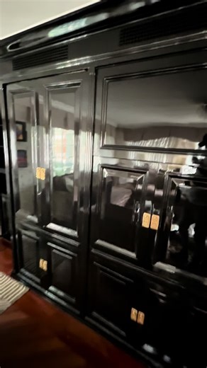 1970 Mini Bar Cabinet: Luxury Home Detailing