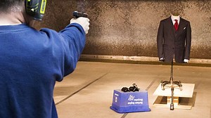 Le couturier Garrison Bespoke invente le costume pare-balles