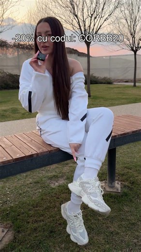 Cu codul CORBB20 aveți 20% reducere pe AboutYou timp de 14 zile. #AD #sneakers