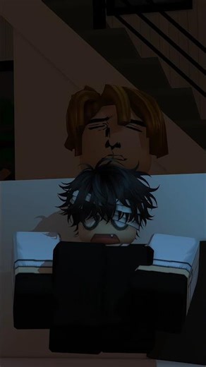 Bro try to scared me 🤡...#roblox #shorts #robloxshorts