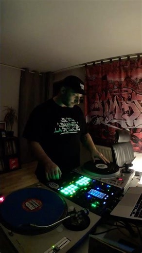 Dj. Wuber - Scratch Freestyle 🥷