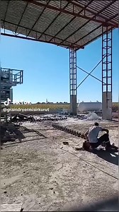 2025-02-12-203114502