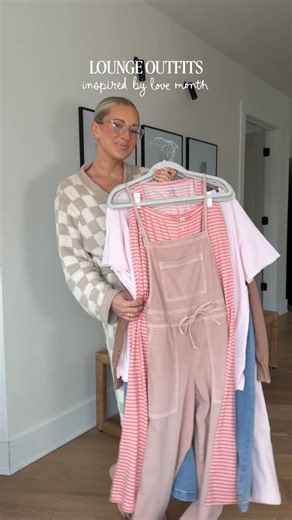 Katie Snyder on Instagram: "lounge outfits inspired by love month 💕🎀💌💐 say DETAILS & I’II send over all the ⛓️‍💥 straight to your 📥 !! use KATIESNYDER15 for 15% off your first @paireyewear frame! I’m wearing the Larkin frame in Clear if you want to twin! 👯‍♀️ #PairPartner"