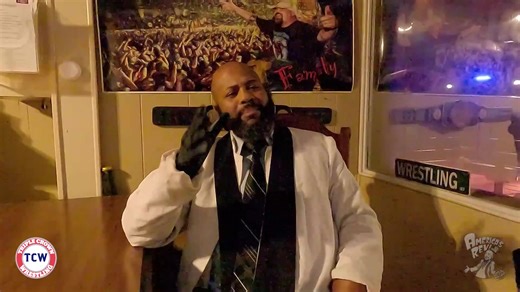 ***THIS JUST IN*** ⁉️ Is "Cash Flo" WALDEN TOO SOFT TO WRESTLE?! Reverend Ronnie Roberts raises questions! ⁉️ The righteous fury of Reverend Ronnie Roberts is aimed squarely at Mike "Cash Flo" Walden, and the Reverend is asking the questions we all want answered! Listen up, wrestling world: 💥Cash Flo, why the sudden aversion to the squared circle? Is wrestling just too hard now that you're sleeping on luxury sheets? 💥Did that Silvestre Stallone money make you forget how to fight? Is Hollywood 