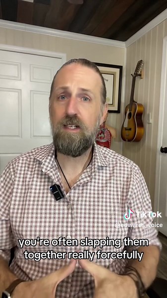 When you’re singing, use vowel power instead of vocal fold power alone. #voice #vocalcoach #voiceteacher #Sing #belting #vocaltechnique #musiceducation #voicepedagogy #broadway #classicalsinger #vocalexercises #voicelessons #choir #singinglessons #singingtips #singingteacher #vocaltraining #voicetips #singersongwriter #singingexercise #singbetter #singing #howtosing #vocalist #vocalstudio #onlinevoicelessons #learntosing