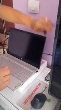 Laptopul se deschide dar nu afișează nimic, iată o soluție simpla!
