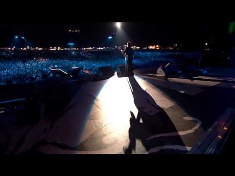 Robbie Williams - Nan's Song - Live at Knebworth