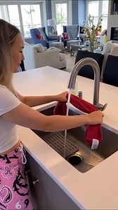 2.2M views · 6.6K reactions | This Simple Towel Trick Even Fooled Me!! 藍 | Cam Casey | Facebook
