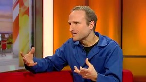 Ready for some serious house envy? Architect Piers Taylor joined Dan Walker TV & Louise to talk about his new programme with actress Caroline Quentin in which they visit some of the world's most extraordinary homes. | BBC Breakfast