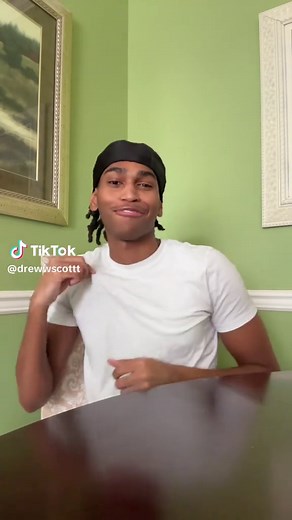 Drew Starkey and His Girlfriend: All You Need to Know