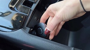 Bluetooth Adapter Car Aux Receiver: Wireless Audio Transmitter for TV Headphones (Blue)