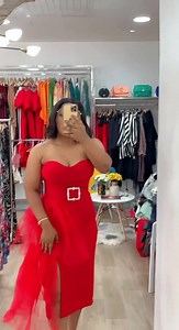 ⚡️Magnifique petite robe bustier (avec des bretelles)♥️ 36,38,40;42  livraison et expédition possible 0777321582/ whatssap ou pv pour achat | Les Nouvelles Tendances D abidjan | Facebook