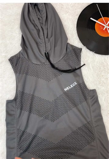 NELEUS Men’s Hoodie: Ideal for Workouts and Casual Style