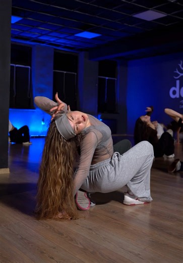 Energetic Dance Move: Bad Guy Choreography