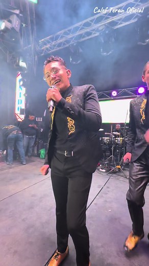 Amor, Tranquilo, no te voy a Molestar - Letra y Grupo Euphoria Bolivia