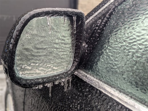 Quebec faces 20-30 mm of freezing rain lasting 24 hours, causing service disruptions - The Weather Network