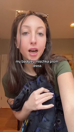 Should i try her on for u guys?? Still so obsessed like 6 years later someone invite me to a gala pls so i can wear againnnn #badgleymischka #badgleymischkadress #saksfifthavenue #saksfinds #designerdresses #designerpromdresses #blacktiedress @BadgleyMischka @Saks Fifth Avenue #gossipgirlstyle #gossipgirlfashion