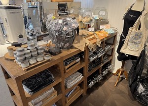 ロイヤルハワイアンセンター内にある「DEAN & DELUCA HAWAII」