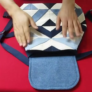 3.2K views · 158 reactions | DIY Diamond Patchwork Backpack Old Denim Diamond Patchwork Backpack | The Show Crochet | Facebook