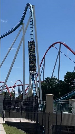 Fury 325 | Carowinds | Giga Coaster | Roller Coaster | Tunnel