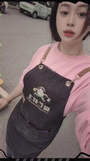 不低头干活，哪里的钱；没有钱怎么抬头看路。成年人嘛，天黑可以矫情，天亮就得拼命！！！