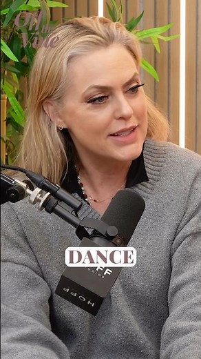 Elaine Hendrix on Her Dance Dream, a Car Accident, and DWTS Comeback ⭐