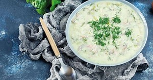 Vegan μαγειρίτσα με μανιτάρια και ταχίνι από την Μπαρμπαρίγου