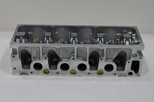 [Hot Item] Renault K7m/K7m-702/790 Cylinder Head OEM No. 7701472681 7701468858 7701472170