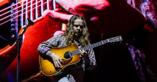 How To Livestream Billy Strings' December 2024 Tour Dates