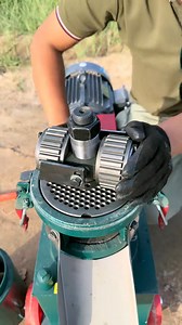 Simplify feed production with our reliable feed pellet making machine! Whatsapp: wa.me/ 8615966681218 #feedpelletmakingmachine #feedpelletmachine #pelletmachineforfeed #feedpelletmills #feedpelletizer #feedpelletmachineprice | Pellet Machine Manufacturer