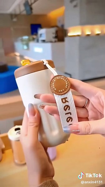 450ml Portable Coffee Travel Mug316 Stainless Steel Coffee Tumbler SmartLed Temperature Display Coffee Mug Stainless Steel Thermos#fyg #foryoupage #tiktok #goodthing