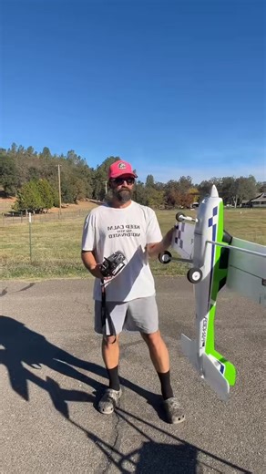 Adventure made simple ✈️ The FMS Ranger RTF is built for fun, stability, and easy flying. ✅ Ready-to-Fly setup (everything included) ✅ Reflex Gyro Copilot System for smooth, stable control ✅ Durable EPO | Airgeeksrc MPT