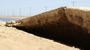 More signs California is sinking