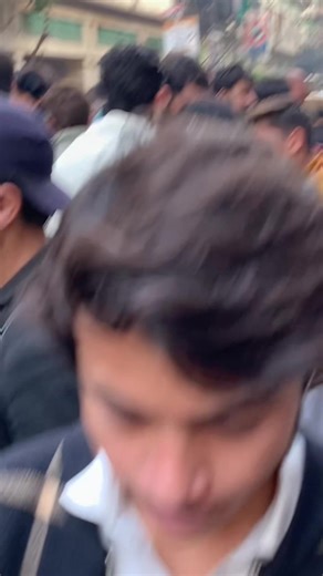 From local gem markets to the world 🌍💎 Exploring real stones & real stories Can you guess this stone? #love #instagood #natur #explorepages #viralreels